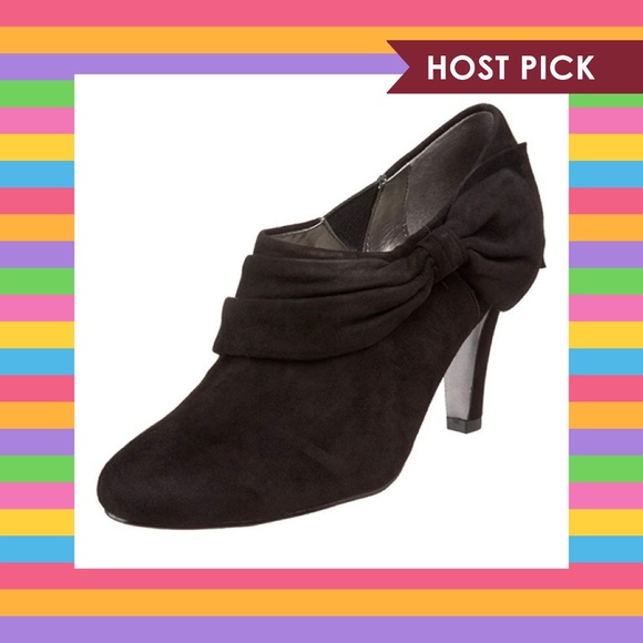 Tahari Shoes - Tahari Greyson Black Suede Bow Shoes - HP!